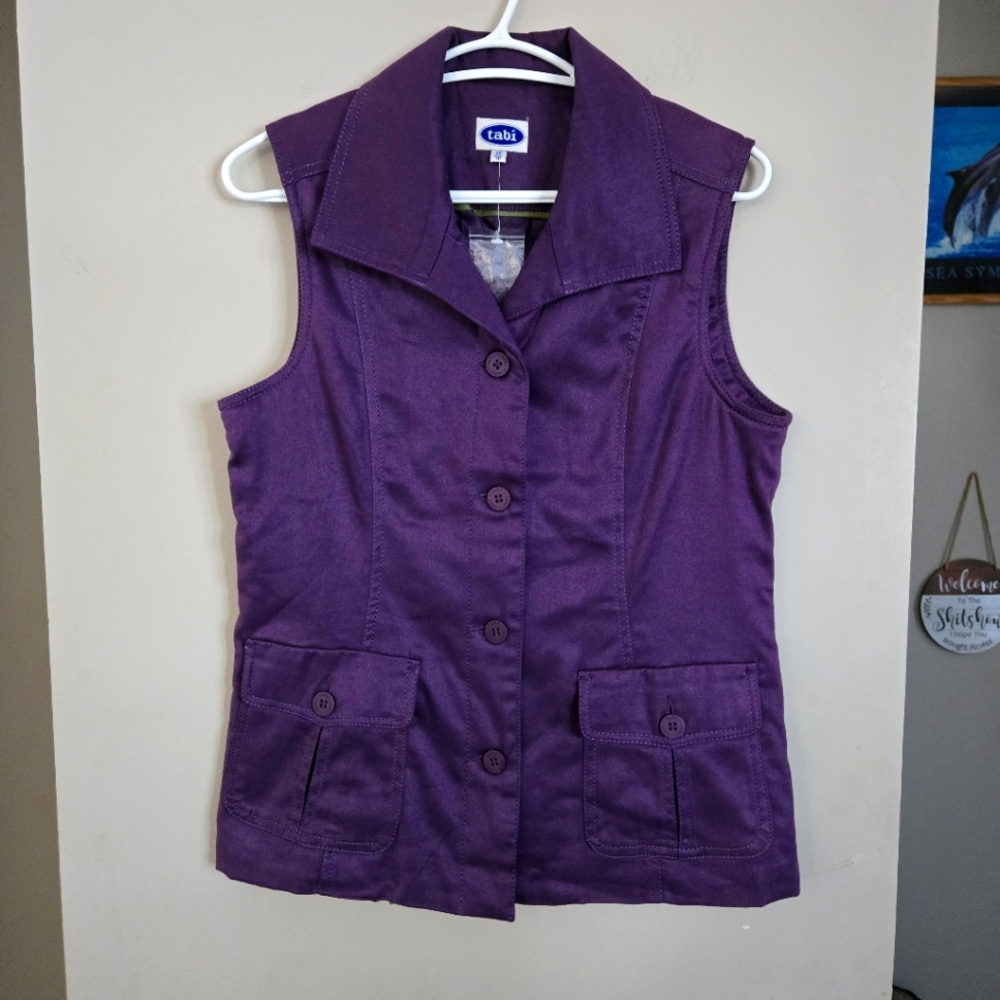 Tabi Vest NWOT Soft Purple XS Women Statement